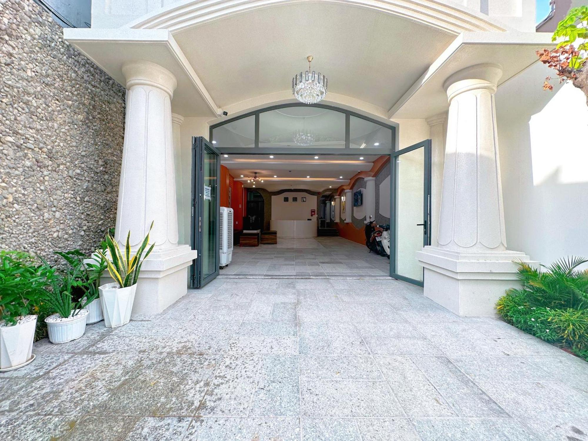 Milan Homestay - Milanesa Hotel And Apartment Вунгтау Екстер'єр фото