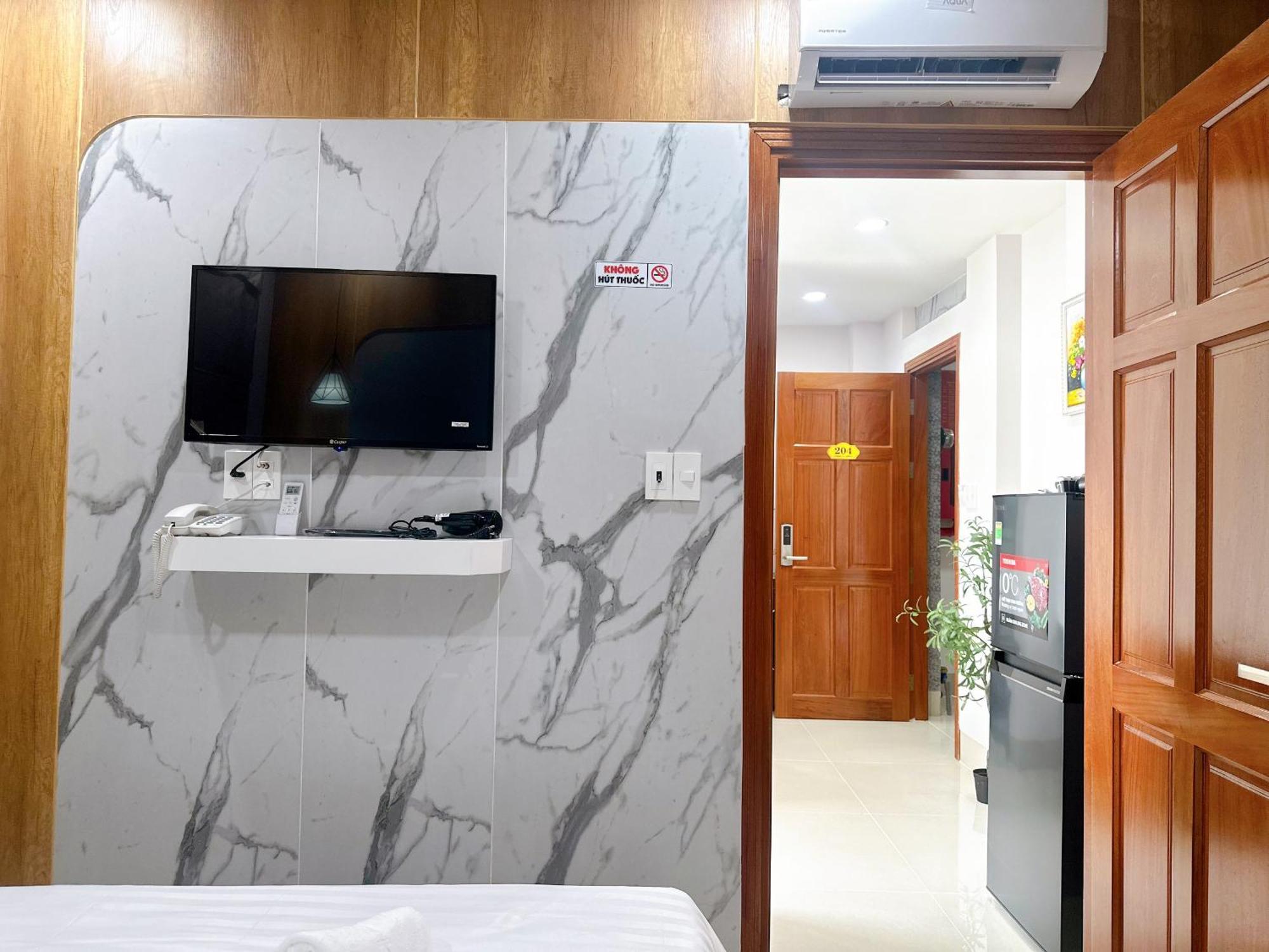 Milan Homestay - Milanesa Hotel And Apartment Вунгтау Екстер'єр фото