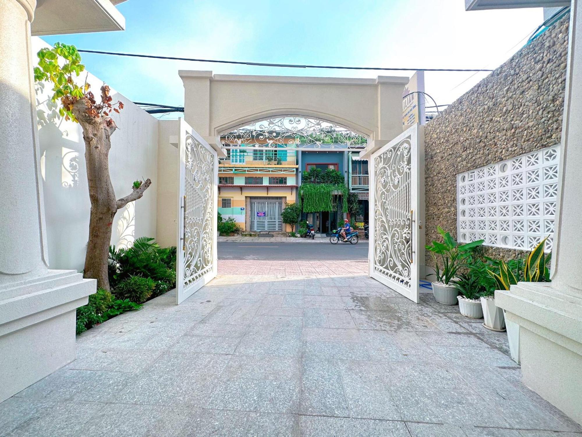 Milan Homestay - Milanesa Hotel And Apartment Вунгтау Екстер'єр фото